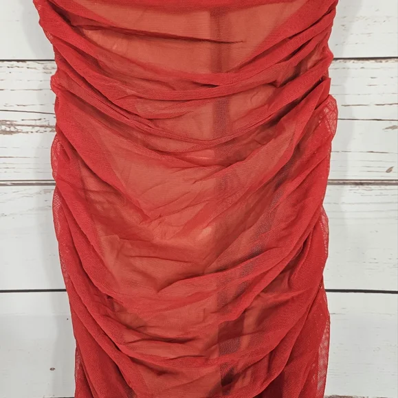 NWT Norma KamaliWalter Red Ruched Strapless Dress